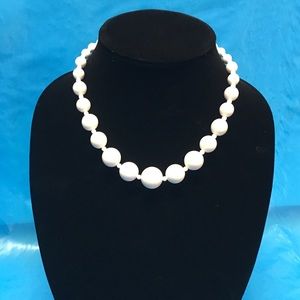 White resin necklace